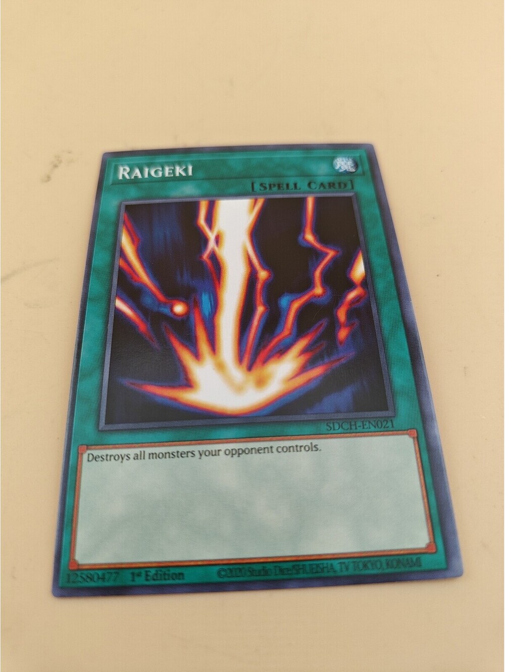 Yu-Gi-Oh! Raigeki SDCH-EN021 Super Rare 1st Edition